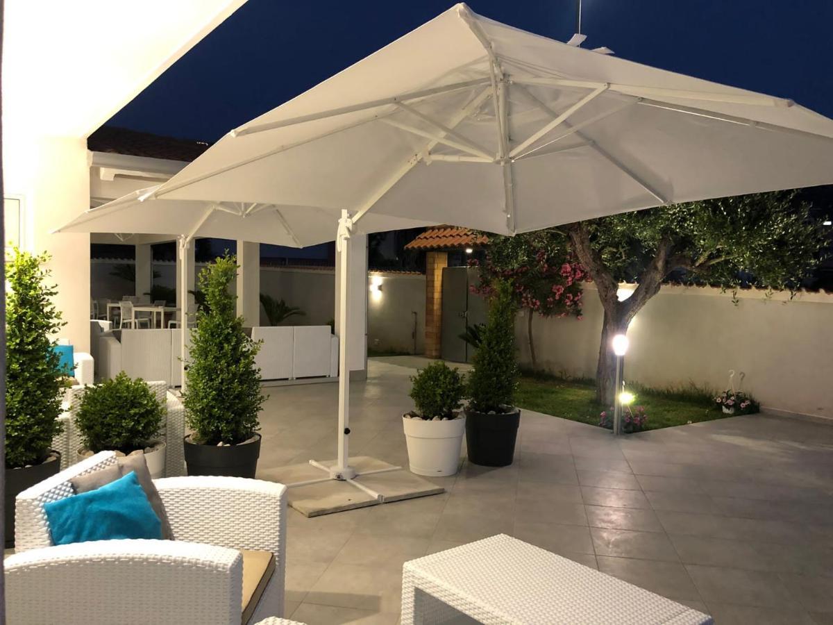 Invilla Bed&Breakfast - Quality Rooms Santa Maria di Castellabate Exteriör bild
