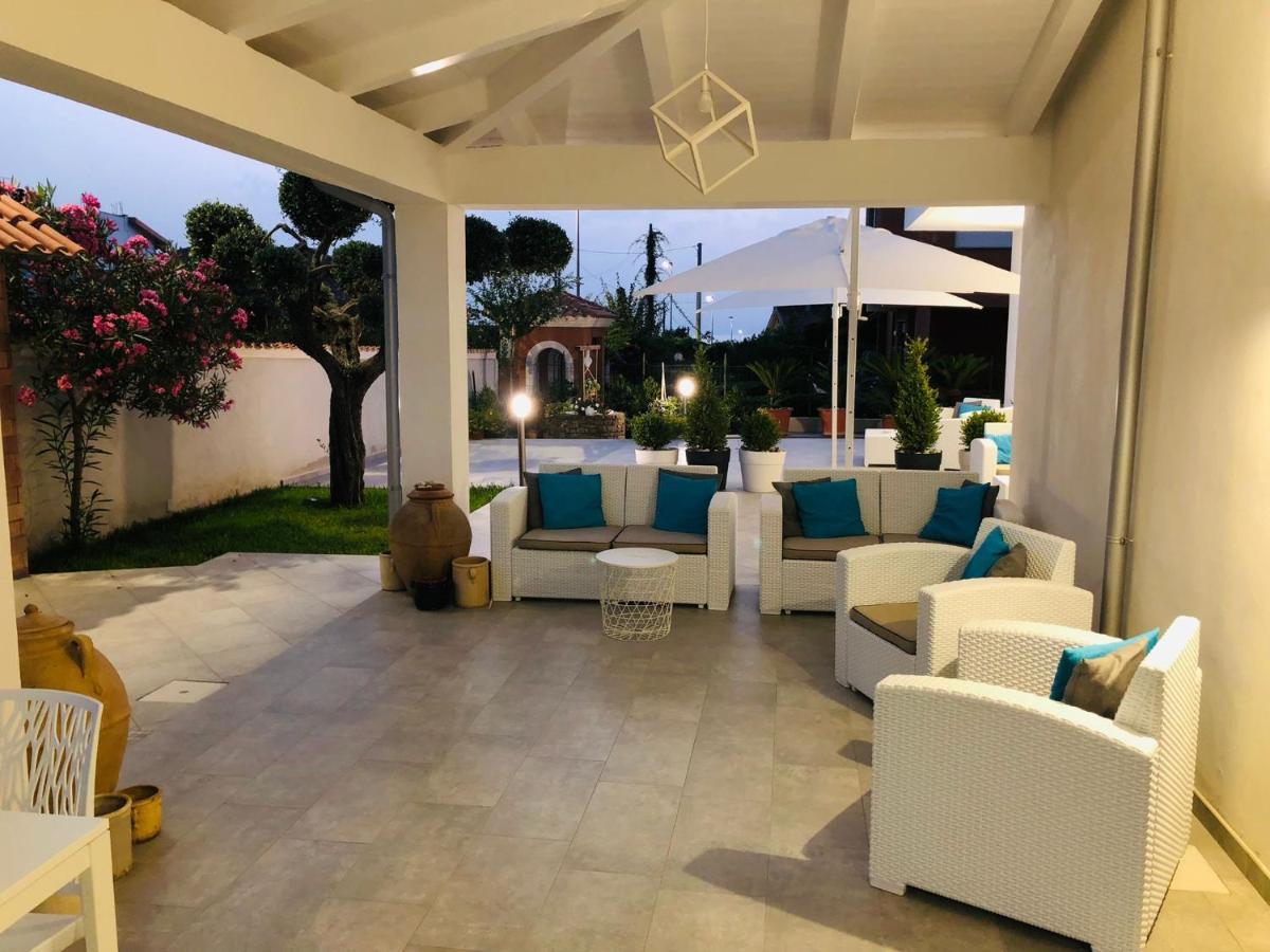 Invilla Bed&Breakfast - Quality Rooms Santa Maria di Castellabate Exteriör bild