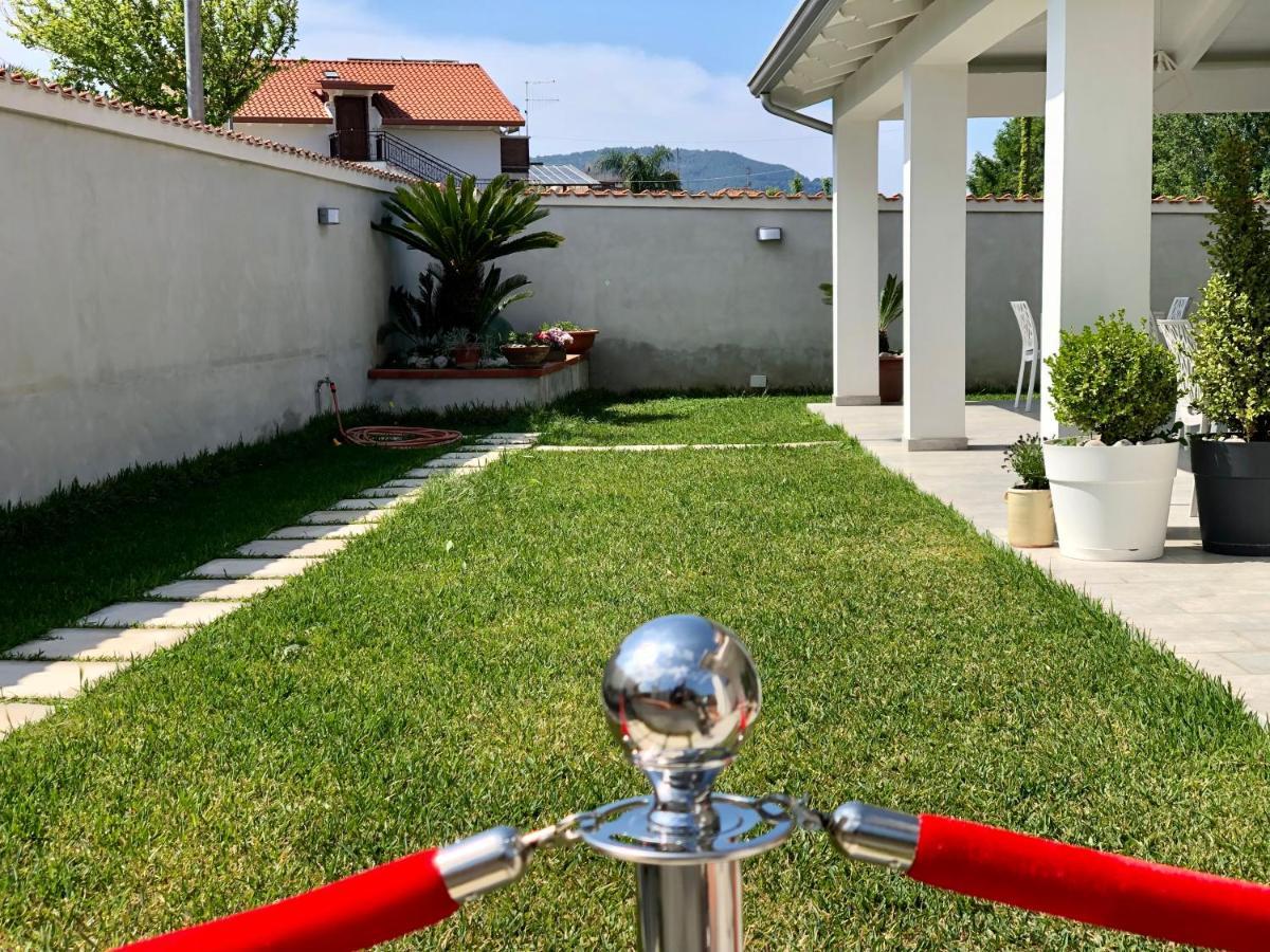 Invilla Bed&Breakfast - Quality Rooms Santa Maria di Castellabate Exteriör bild