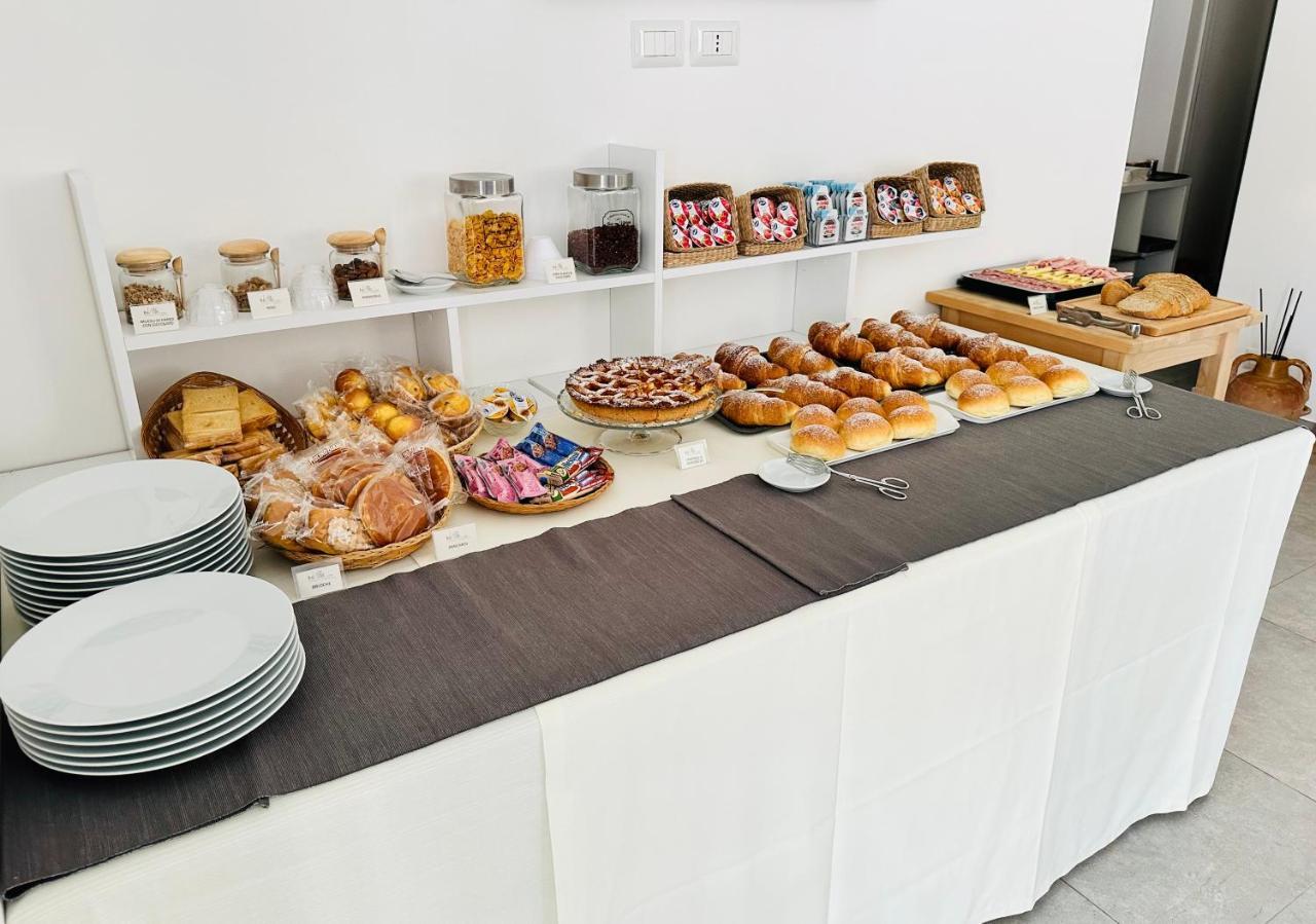 Invilla Bed&Breakfast - Quality Rooms Santa Maria di Castellabate Exteriör bild
