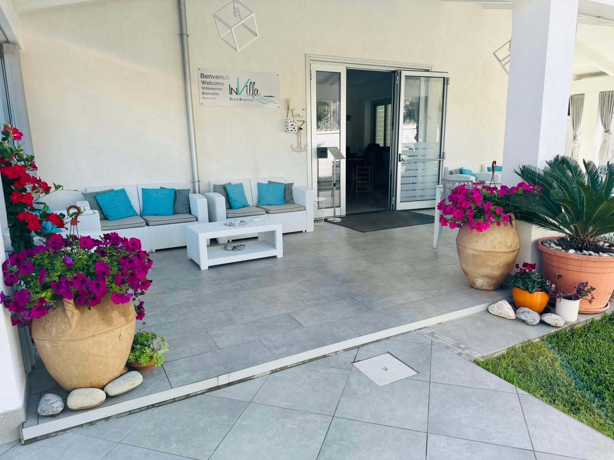 Invilla Bed&Breakfast - Quality Rooms Santa Maria di Castellabate Exteriör bild